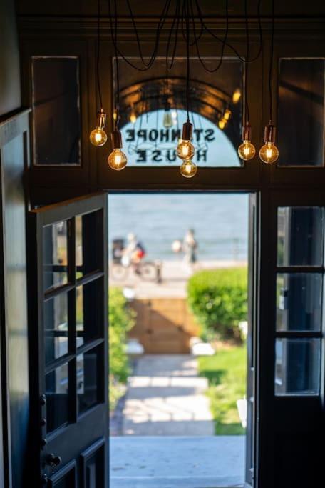 Beachfront Luxury Home With Spectacular Sea Views Herne Bay Exterior foto